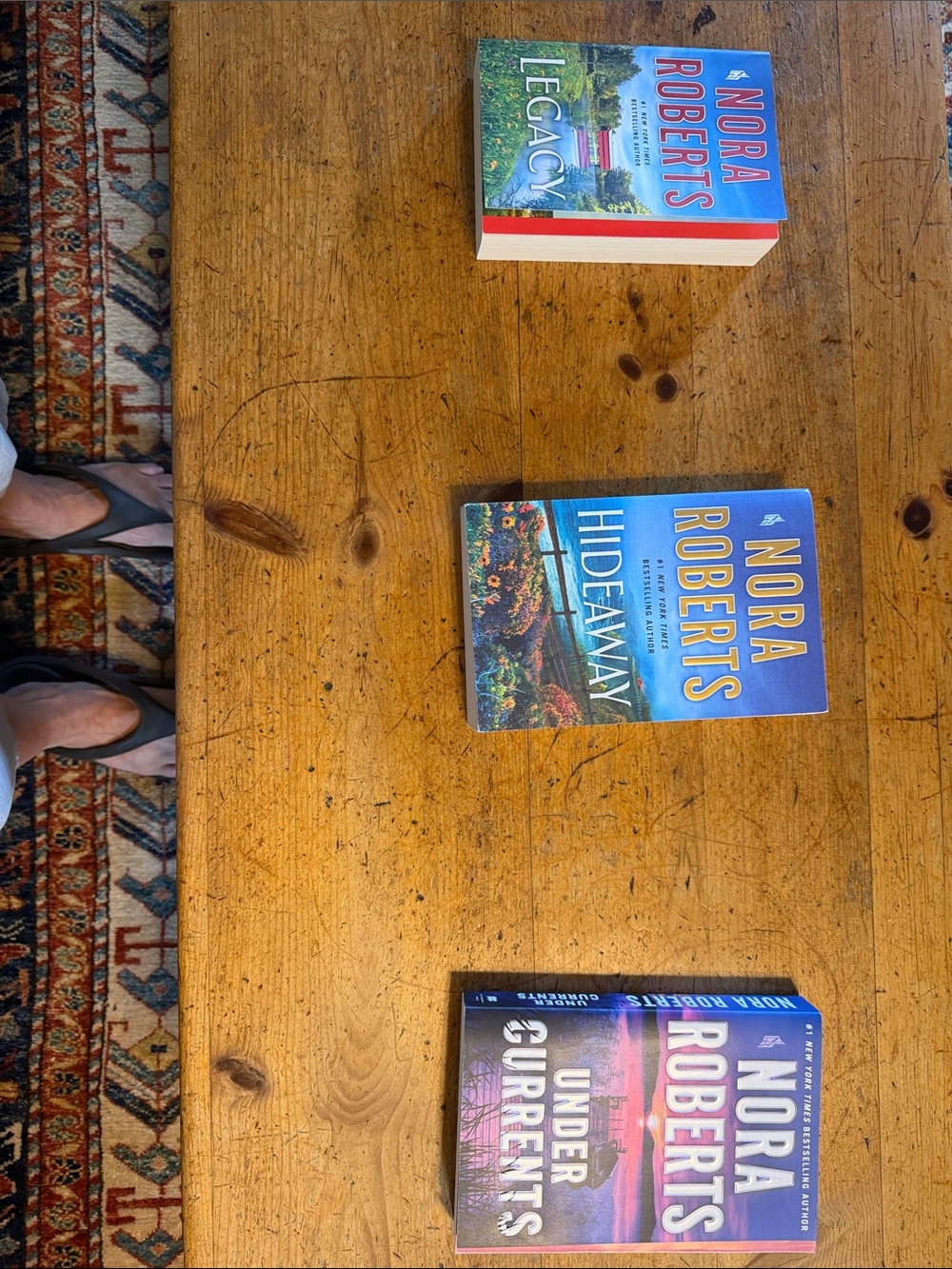 Nora Roberts Paperback Novels Set